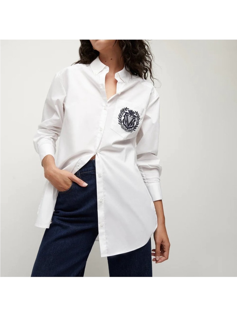 Veronica Beard Lloyd Logo Crest Button Down Shirt in White Size 2